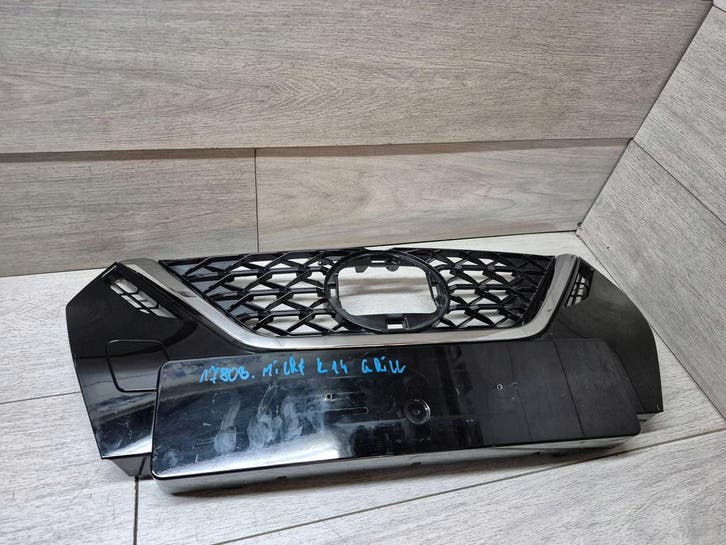Nissan Micra K14 grill 623105FP0A, Autos : Pièces & Accessoires, Carrosserie & Tôlerie, Envoi