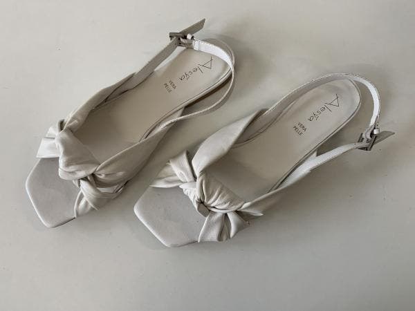 Veiling - Witte leren Alesya sandaal maat 37, Kleding | Dames, Schoenen
