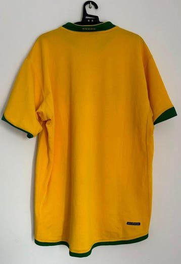Brazil 2004-2006 Home Shirt - Nike Sphere Dry - Size M -