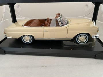 Norev 1:18 - Model cabriolet - Mercedes-Benz 280 SE, Nieuw