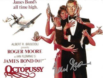 Roger Moore and Maud Adams as Andrea Anders - Autographed, Nieuw