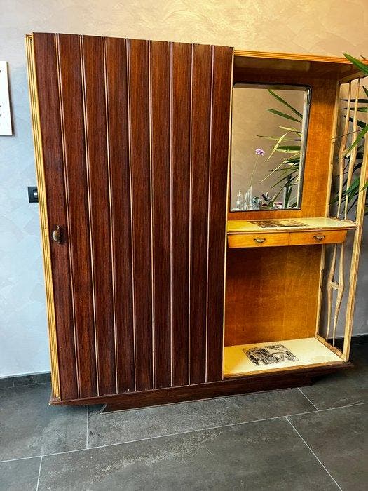 Consorzio Esposizione mobili di Cantu - Kleerkast - hard, Antiek en Kunst, Curiosa en Brocante
