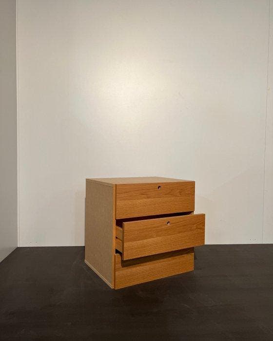 Commode (11) - MDF / placage chêne - Commode en chêne, Antiek en Kunst, Kunst | Designobjecten