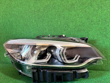 Phare av. droit BMW F22 /M2 F87 Phase 2 2017-21 Adaptive LED, Ophalen, Utilisé, BMW