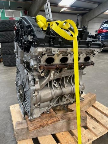 Motor B48B20A uit BMW 330e/530e