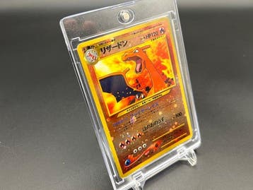 Pokémon - 1 Card - Charizard Foil, Nieuw