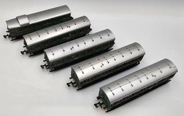 Minitrix N - 51 3058 00, 51 3060 00 - Modeltrein