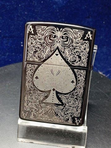 Zippo - Pik Ass - Zonder minimumprijs - Zakaansteker - Staal
