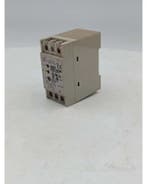 Omron S82K-00305 Stroomverdeler, Verzenden