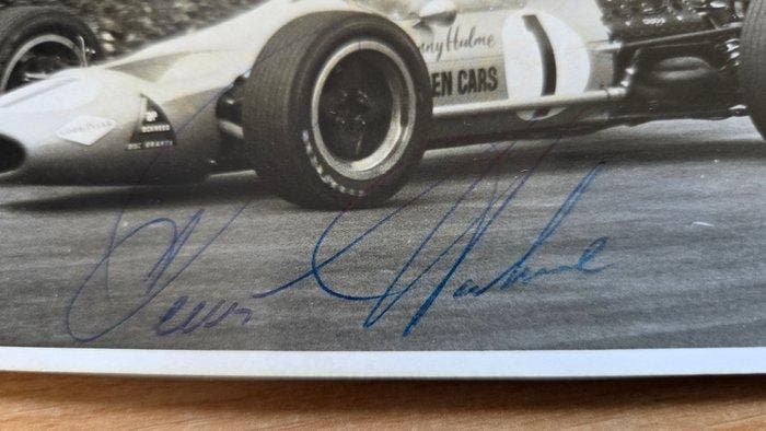 Denny Hulme, - 1968 - Foto, Collections, Marques automobiles, Motos & Formules 1