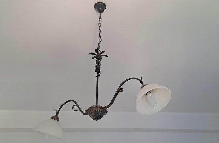 Wanddecoratie - Hanglamp aan een stang met 2 lichten -, Antiquités & Art, Curiosités & Brocante