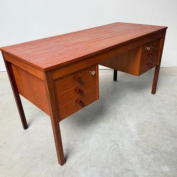 Bureau - Teck