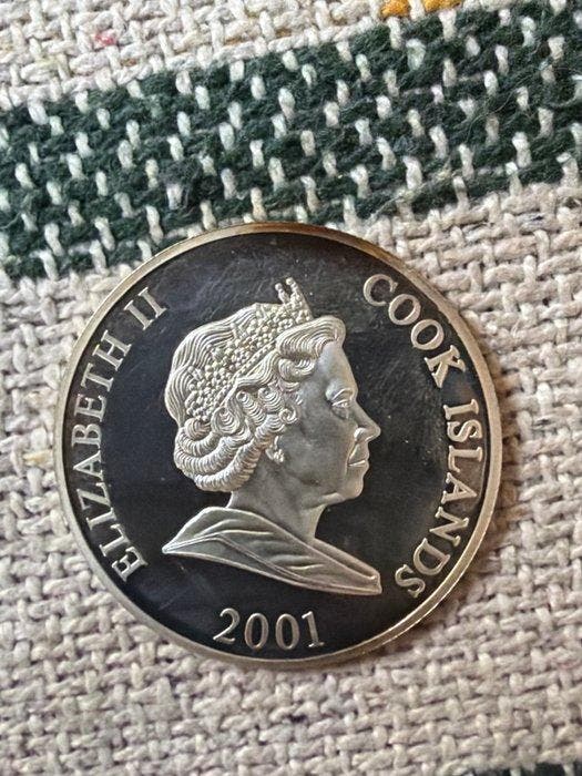 Cookeilanden. 1 Dollar 2001 Fußball WM - Niederlande 20g mit, Timbres & Monnaies, Monnaies | Europe | Monnaies non-euro