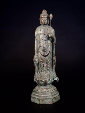 Statue of the Seikanzeon Bodhisattva  - Beeld Brons -