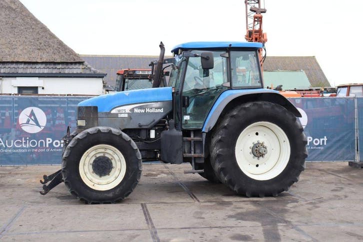 Veiling: Tractor New Holland TM175 Diesel 86pk 2004, Articles professionnels, Agriculture | Tracteurs, Enlèvement