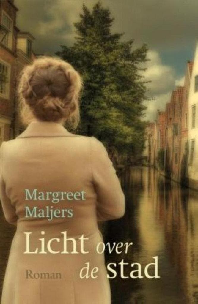 Licht over de stad 9789401906500 Margreet Maljers, Boeken, Streekboeken en Streekromans, Gelezen, Verzenden