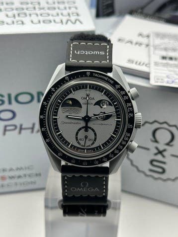 Omega x Swatch - Moonswatch Mission to Earthphase - Sans