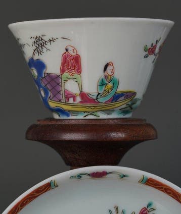 Qianlong (1735-1796) - Kop en schotel (2) - Man and Woman on