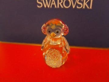 Swarovski - Beeldje - Rocking Penguin - 5004495 - Box +, Antiek en Kunst