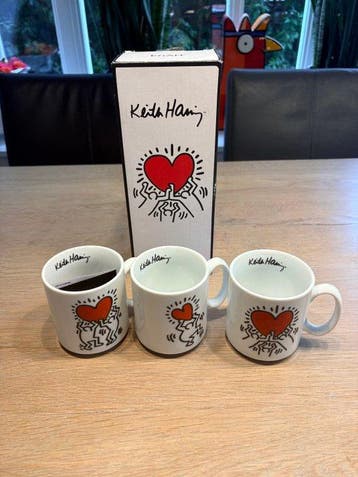 Keith Haring - Tasse (3) - Porcelaine - Cœur et Danseurs
