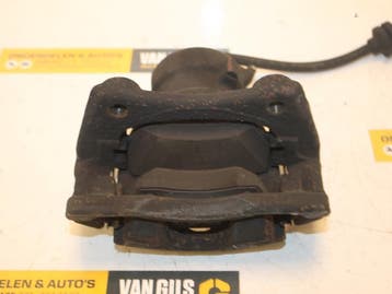 Remklauw (Tang) rechts-voor Renault Clio O104831