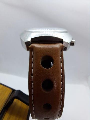 Longines - Nonius Chronograph – Ref. 8271-1 – Cal. 330 /