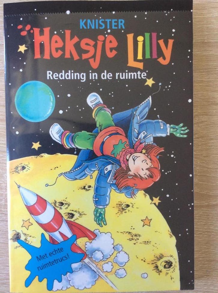 Heksje Lilly / Redding in de ruimte (softcover) Knister, Livres, Livres Autre, Envoi