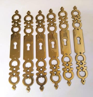 Decoratief ornament (6) - Entrée de serrure rustique -, Antiek en Kunst
