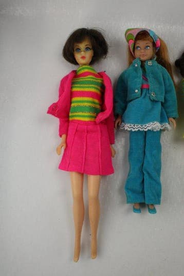 Mattel - Poupée Barbie Lot of Barbie / Frankie / Skipper /