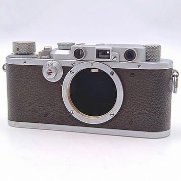 Leica IIIa 35mm Rangefinder Camera No. 205034 Meetzoeker