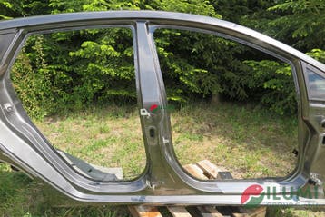 Rechter dorpel Ford Fiesta MK8 5D, Verzenden
