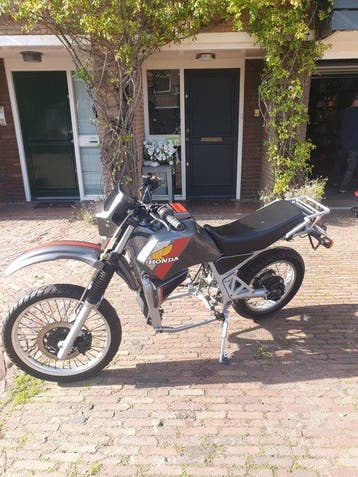 Honda - XLV 750 R - NO RESERVE - 750 cc - 1985, Motoren