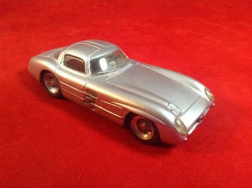 Record - made in France 1:43 - Model raceauto - Mercedes