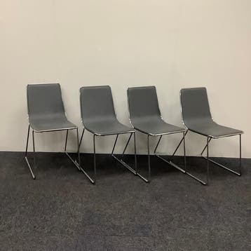 complete set van 4 stuks Johanson Speed stoelen, antraciet