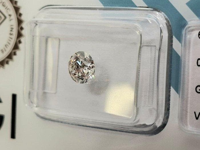 1 pcs Diamant (Naturelle) - 0.74 ct - Rond - G - VVS1 -, Handtassen en Accessoires, Edelstenen