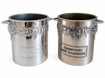 Moët & Chandon - Champagne koeler (2) - Plastic - 70s -