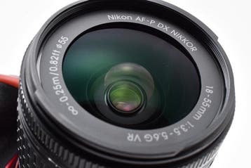 Nikon D5500 Red + AF-P DX Nikkor 3.5-5.6/18-55mm G VR