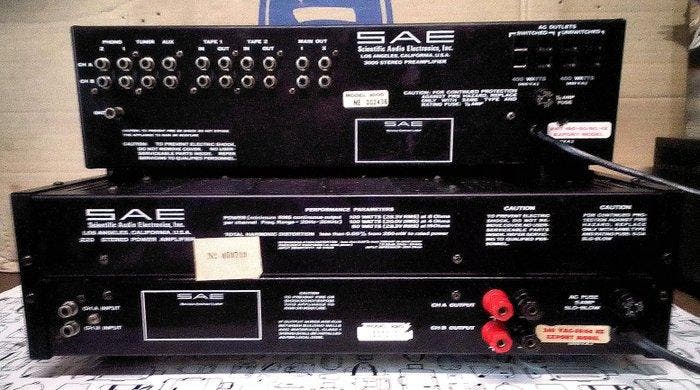 SAE - 3000 en 220 ( idem 2200 ) Hifi-set - Diverse modellen, Audio, Tv en Foto, Radio's