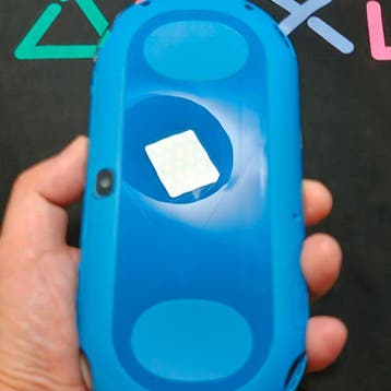 Sony - Playstation Vita - Sony PlayStation Vita PCH-2000, Games en Spelcomputers, Nieuw