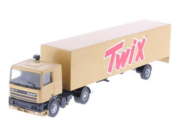 Schaal 1:50 Lion Car No85 Daf 95 vrachtauto Twix #4109, Ophalen of Verzenden, Gebruikt