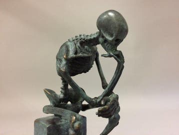 sculptuur, De Denker als skelet - 15 cm - Groen gepatineerd