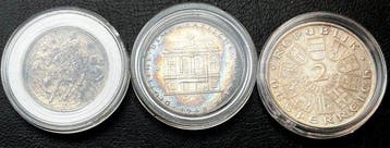 wereld. Lote de 2 Moedas de Prata e 1 Medalha de Prata da