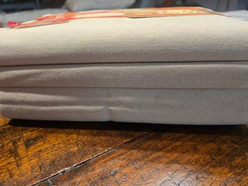 Textiel (2) - 600 cm - 240 cm - Antieke stoffen