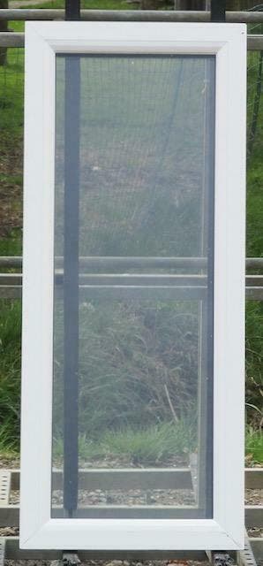 pvc raam , chassis 50 x 118 wit / zwart 9005  3 dubbel glas, Bricolage & Construction, Ophalen of Verzenden, Raamkozijn