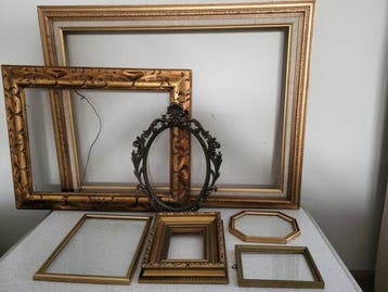 Lijst (7) - hout, glas messing - Collage oude lijsten goud