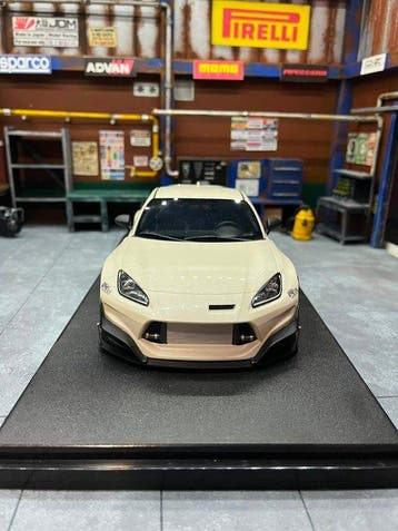 GT Spirit 1:18 - Modelauto - Toyota GR86 Pandem - Kristalwit, Nieuw