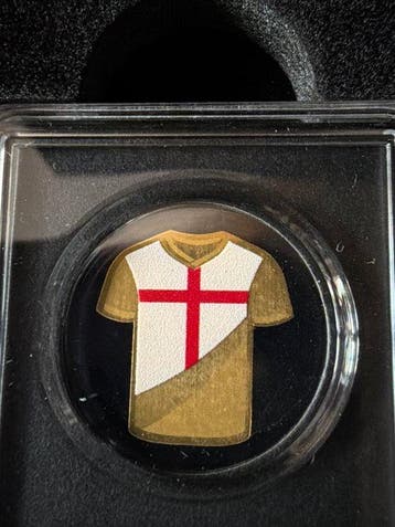 Tsjaad. 3000 Francs Trikot England Colorized 1/1000 oz