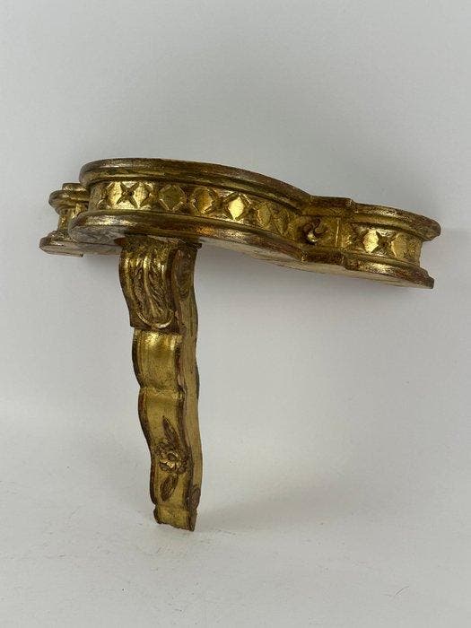 Wanddecoratie - Frankrijk - Een vergulde wandconsole., Antiek en Kunst, Antiek | Overige Antiek