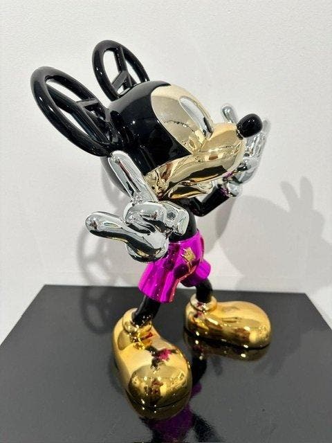 Van Apple - World Peace - Mickey Pink, Antiek en Kunst, Kunst | Designobjecten