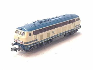 Roco N - 21016 - Diesellocomotief (1) - BR 215 069-6, Nieuw
